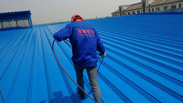 彩钢瓦什么会出现漏水和生锈现象？